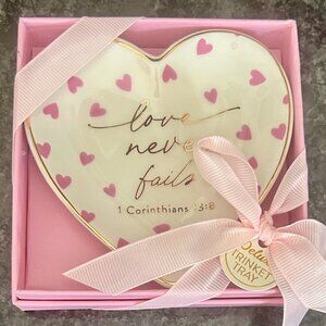 Adorable Heart "Love Never Fails" Deluxe Trinket Tray (NEW)
